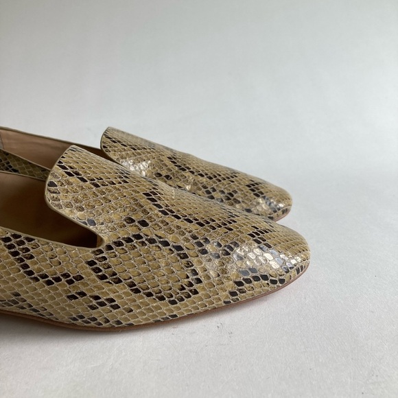 Sole Society Cream Brown Snake Print Leather Loafers size 8 - Picture 4 of 15